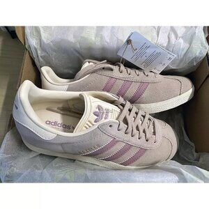 NEW Adidas Originals Gazelle Wonder Taupe/Wonder Orchid Sneaker size 6